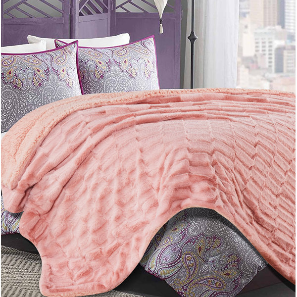 Winston Porter Rectangular Embossed Microfiber Blanket